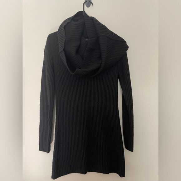 New York & Company Sweater Tunic with Removable Scarf SZ XS Black Preppy Office - Picture 1 of 5